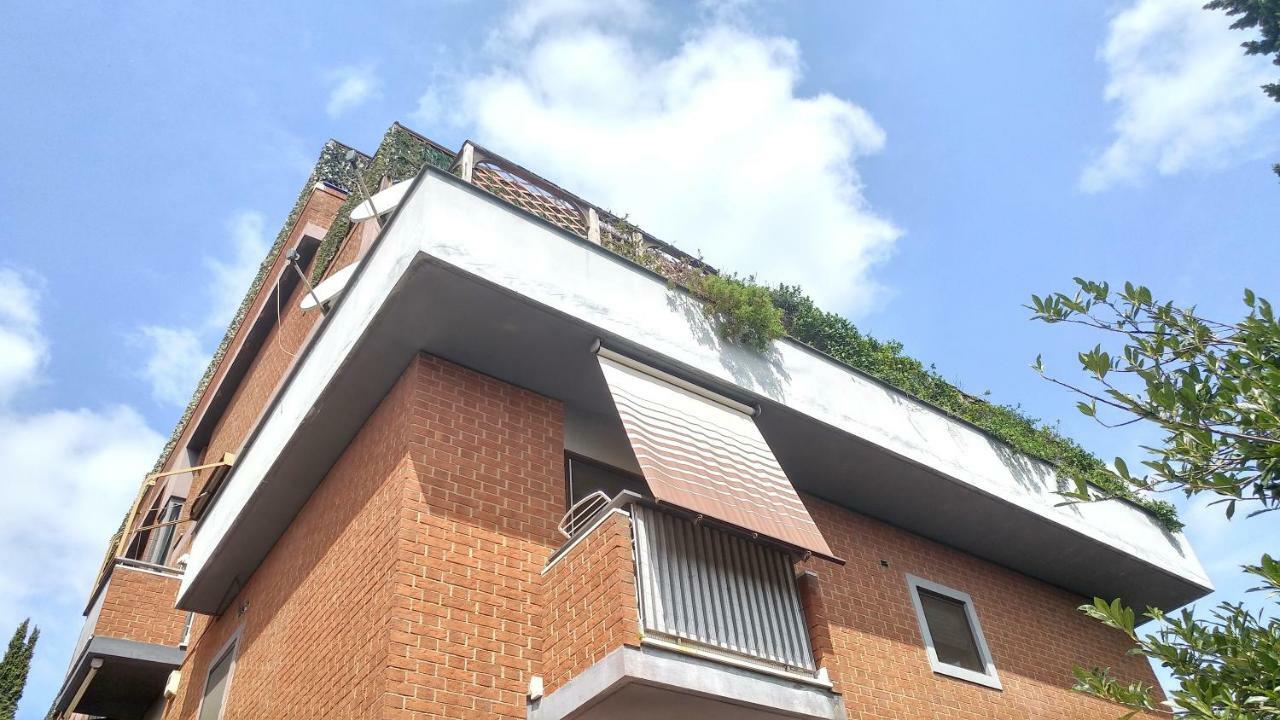ローマTerrace22 - Delizioso Attico Ben Collegatoアパートメント エクステリア 写真